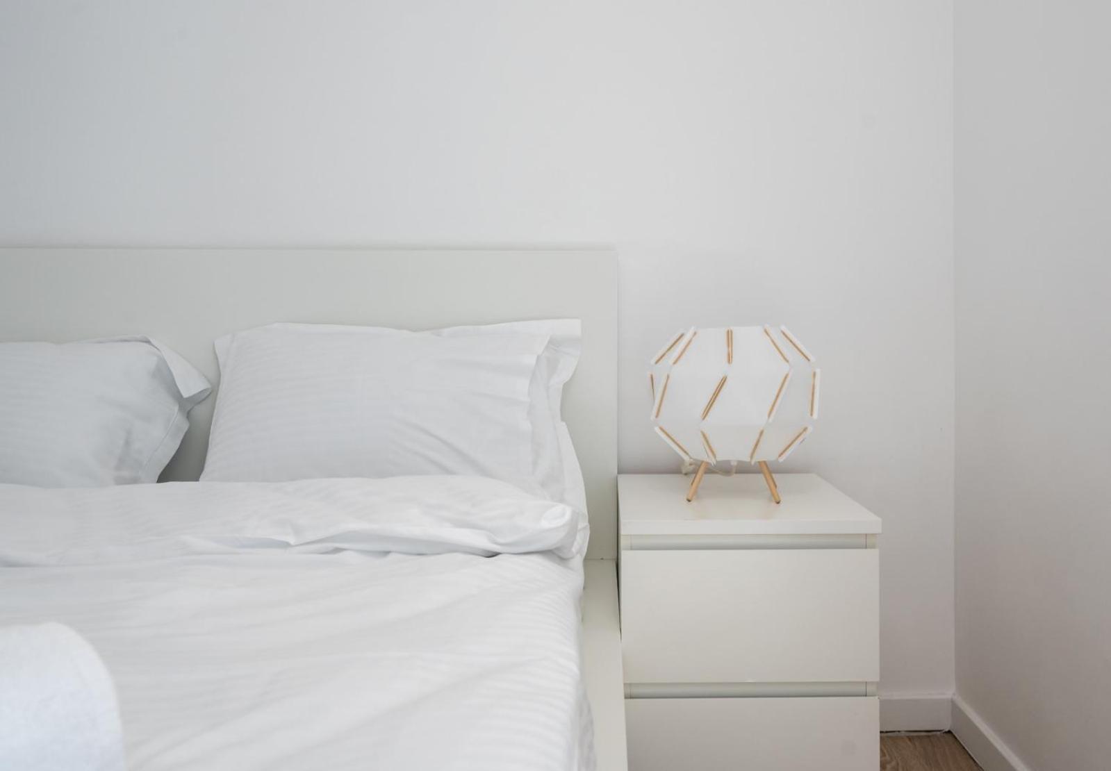 A Home Away - Politehnica Park Букурещ Екстериор снимка