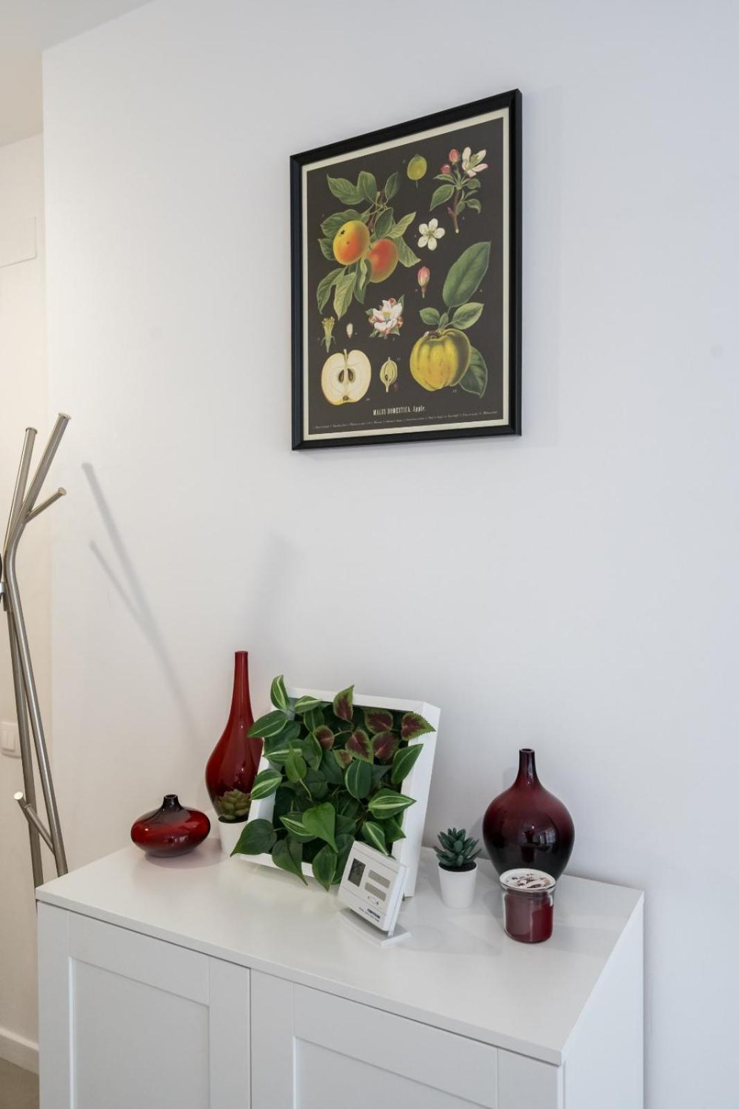 A Home Away - Politehnica Park Букурещ Екстериор снимка