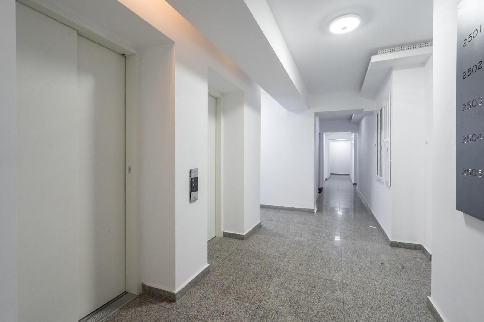 A Home Away - Politehnica Park Букурещ Екстериор снимка