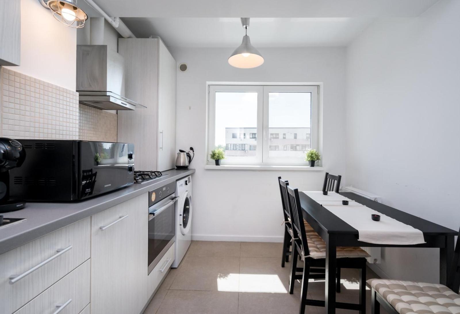 A Home Away - Politehnica Park Букурещ Екстериор снимка