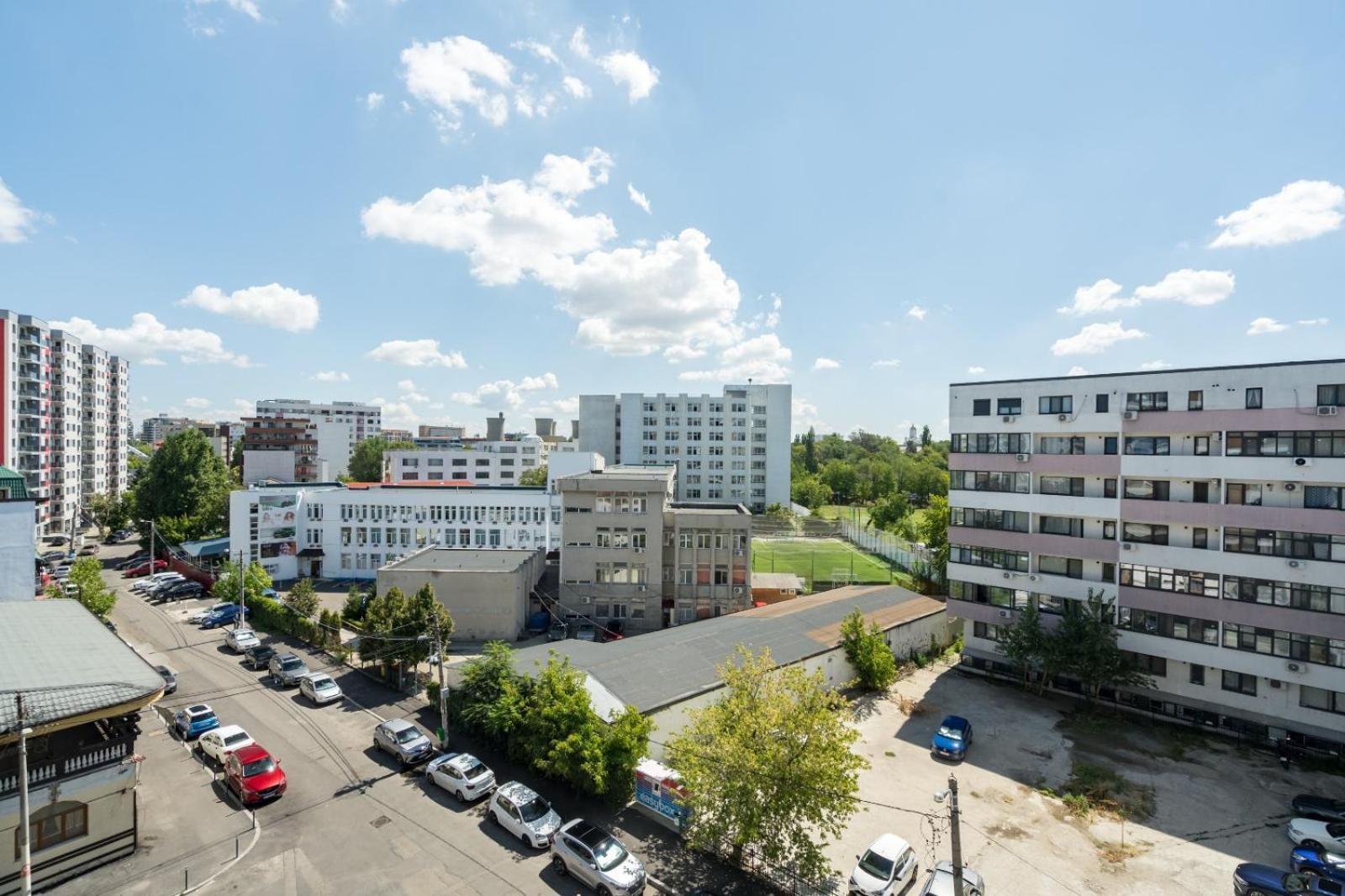A Home Away - Politehnica Park Букурещ Екстериор снимка